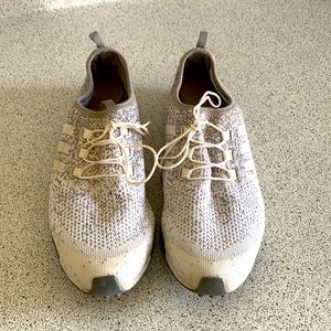 Adidas women’s golf shoe